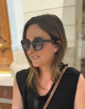 <em>Ana Maria L.</em>